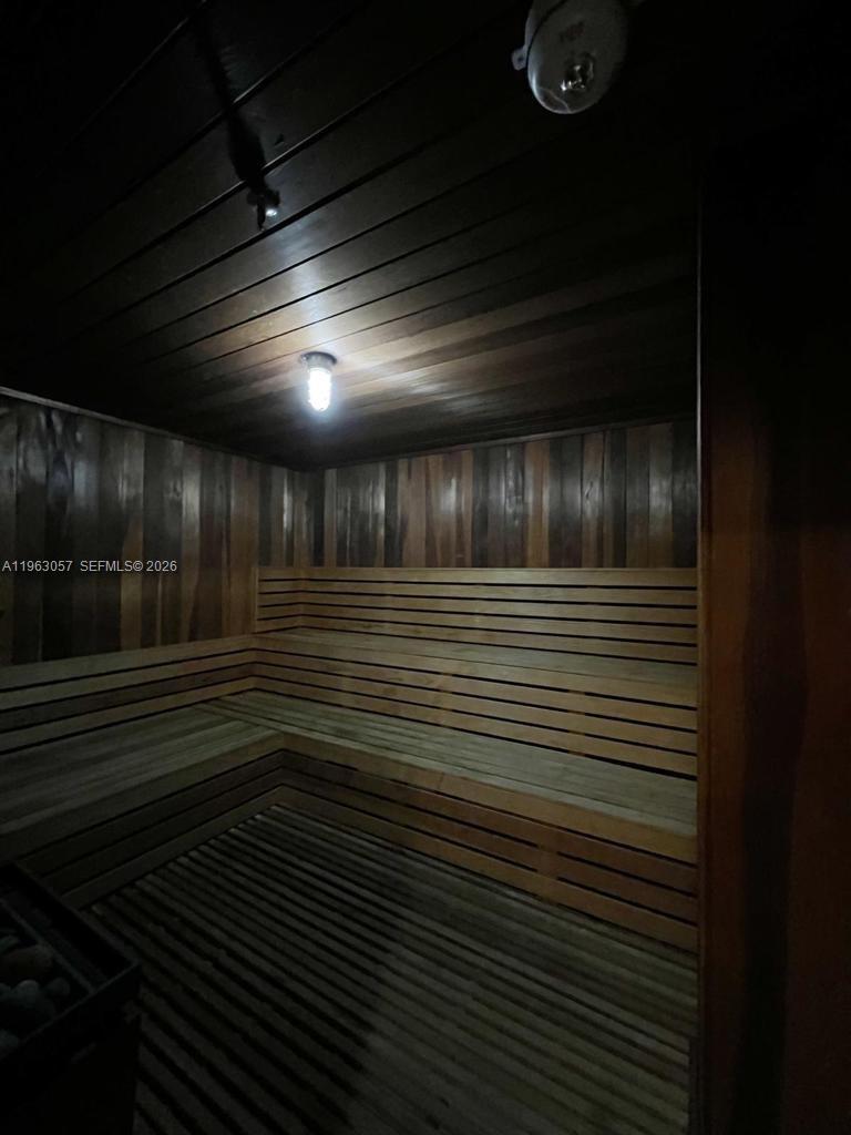 image Towers of Key Biscayne30