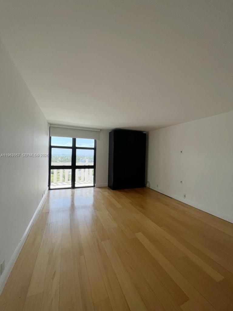 image Towers of Key Biscayne5