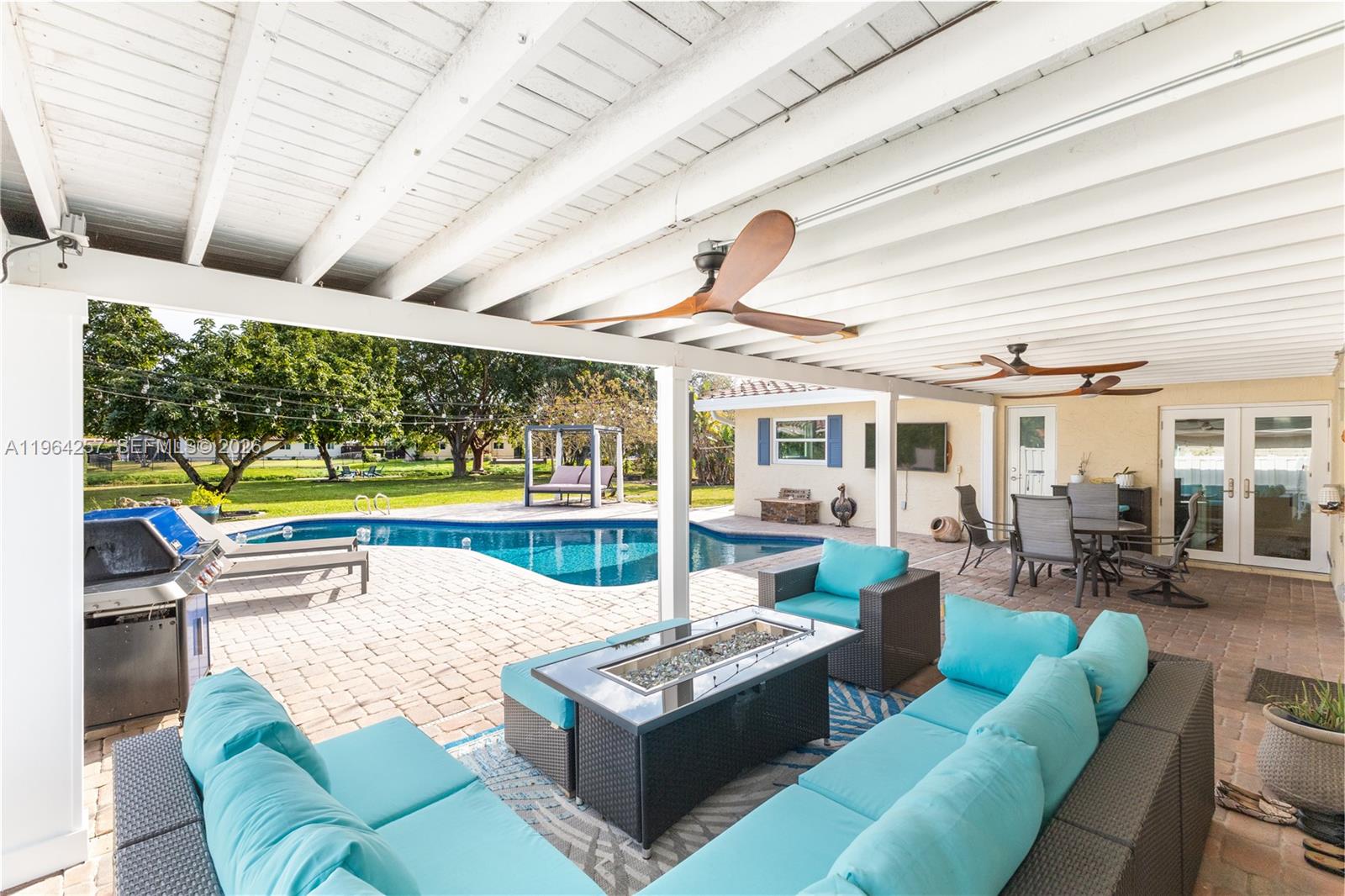 12126 NW 32nd Pl Coral Springs, FL 33065