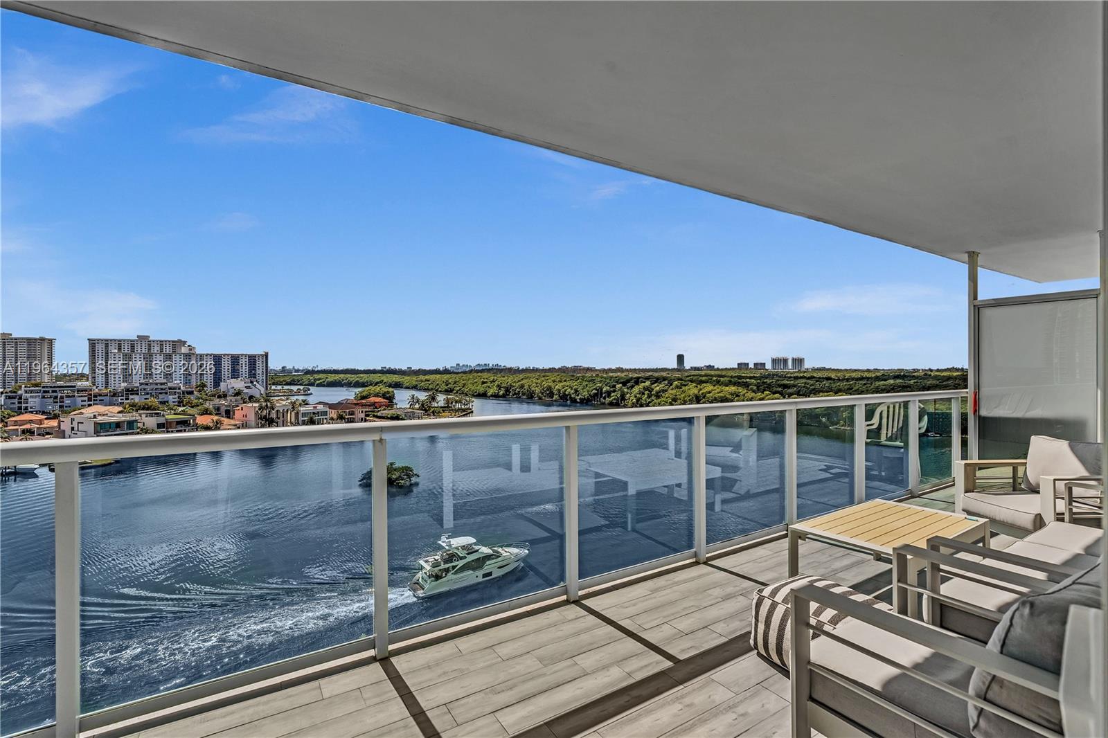 image 400 Sunny Isles1