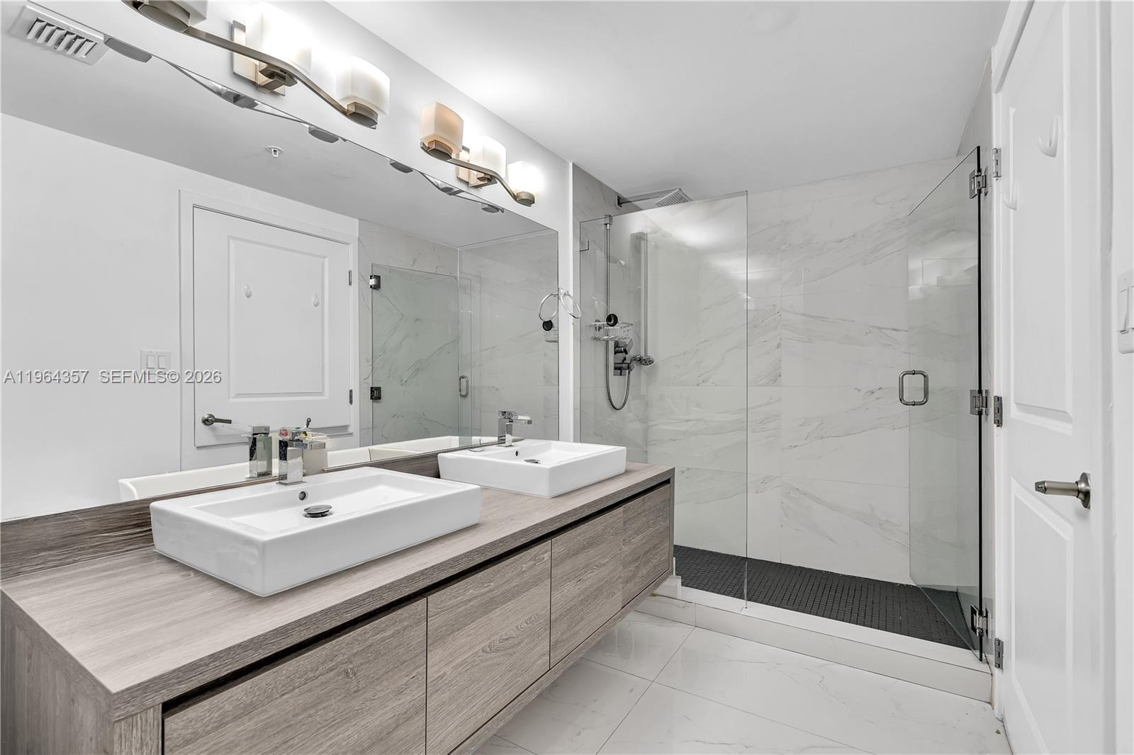 image 400 Sunny Isles20