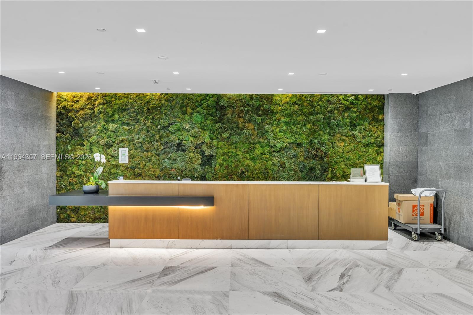 image 400 Sunny Isles30