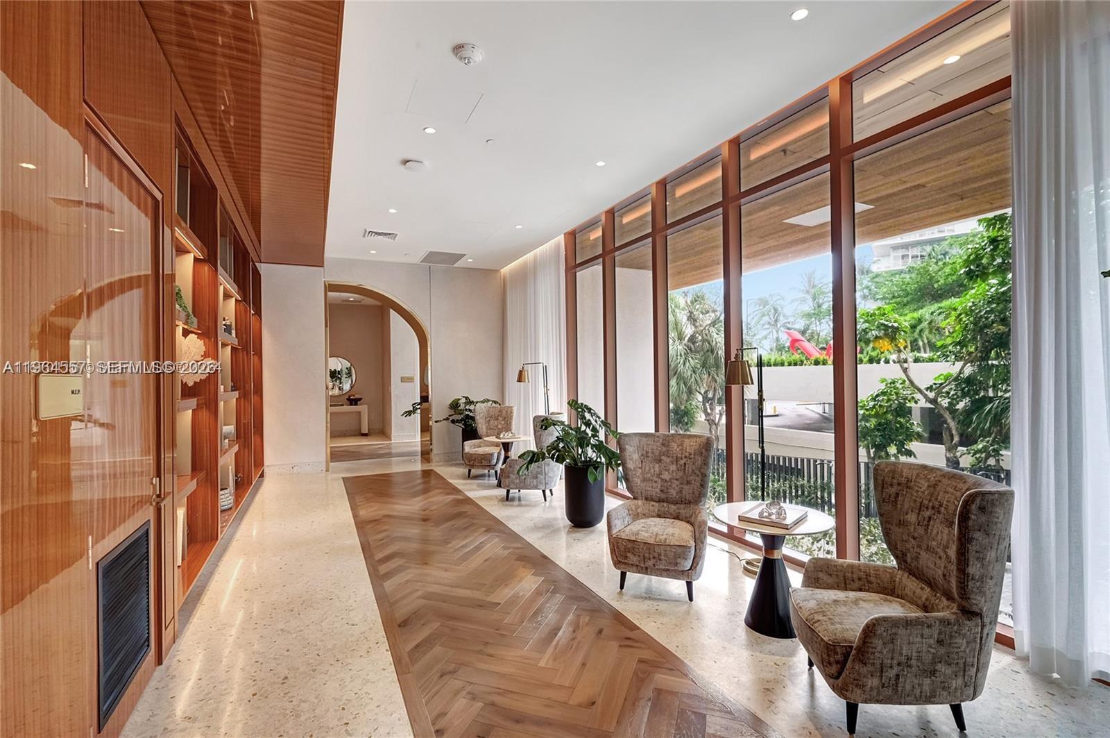 image Mr. C Bayshore Residences14