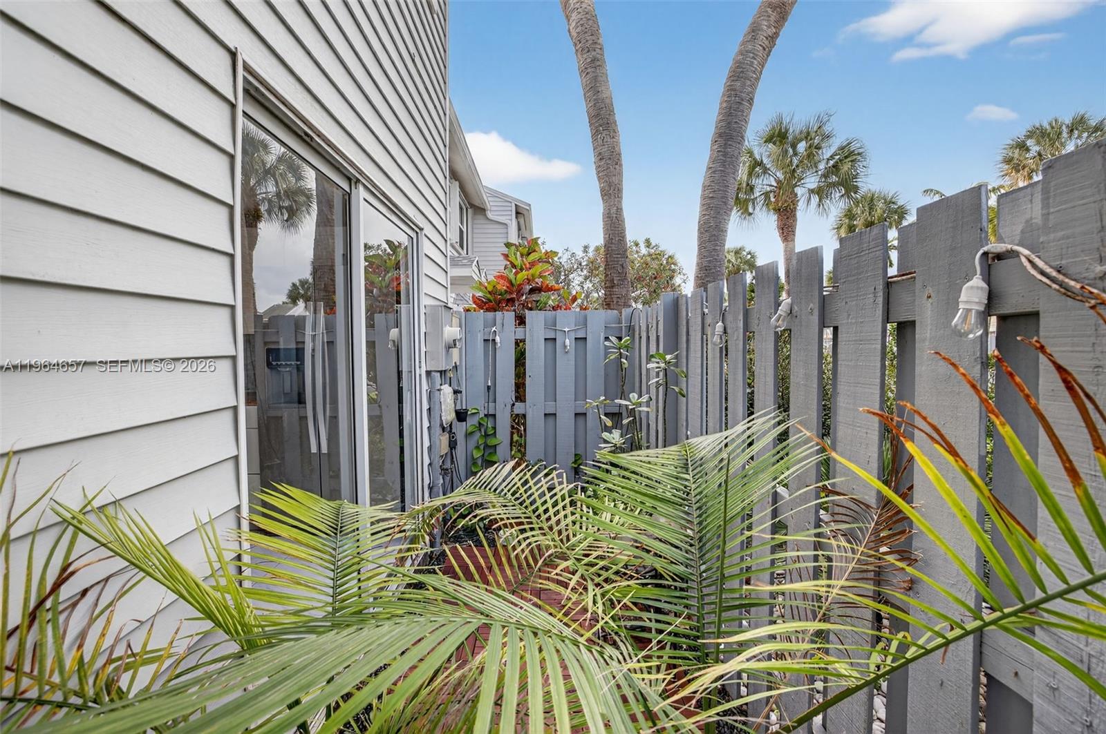 1953 NE 15th Ave Fort Lauderdale, FL 33305