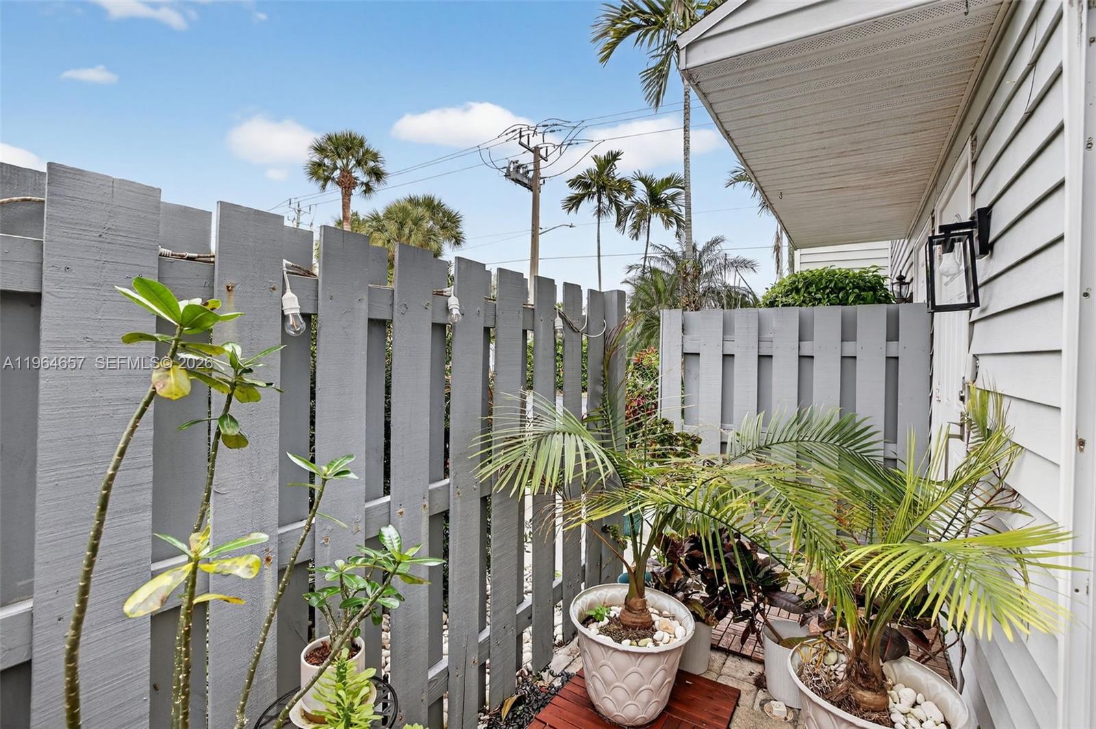 1953 NE 15th Ave Fort Lauderdale, FL 33305