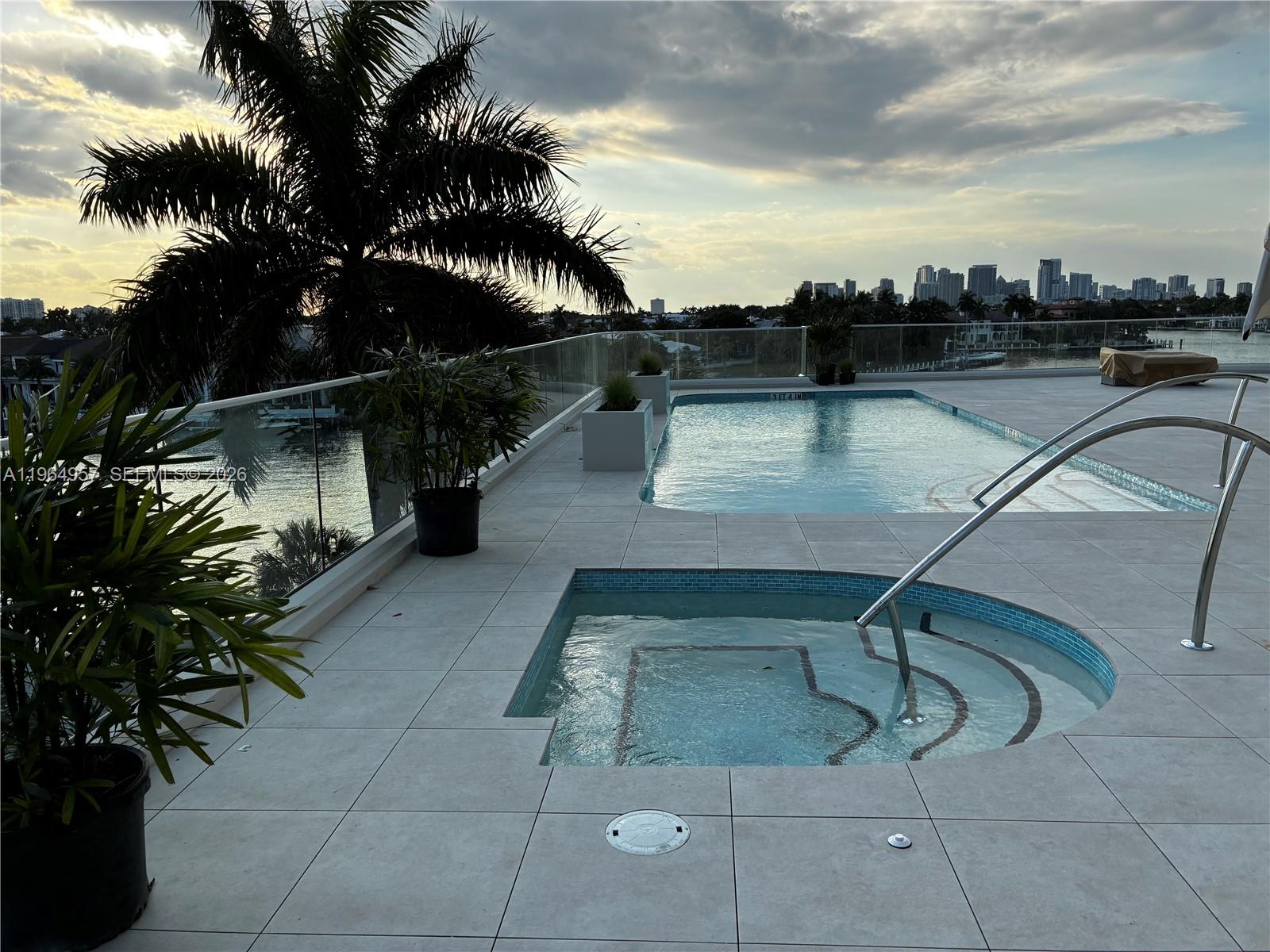 3055 Harbor Dr #2102 Fort Lauderdale, FL 33316