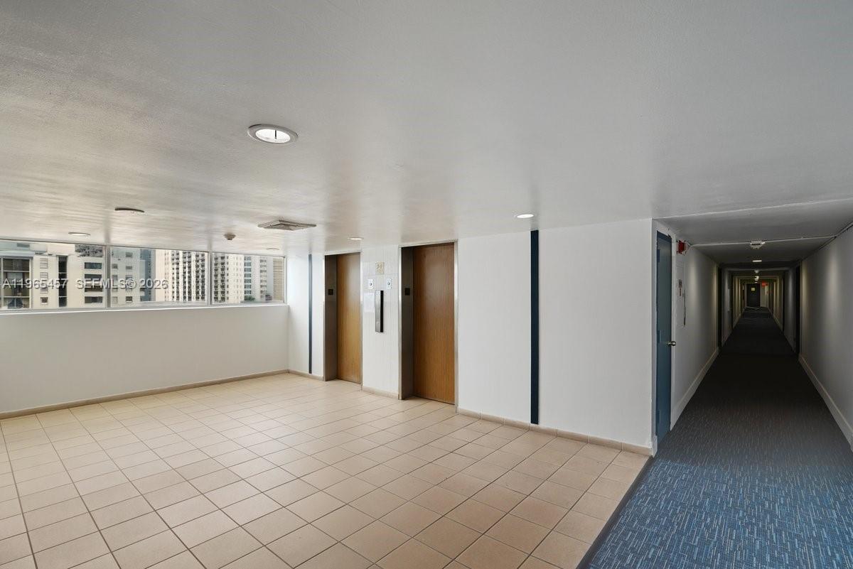 5050 NW 7th St #806 Miami, FL 33126