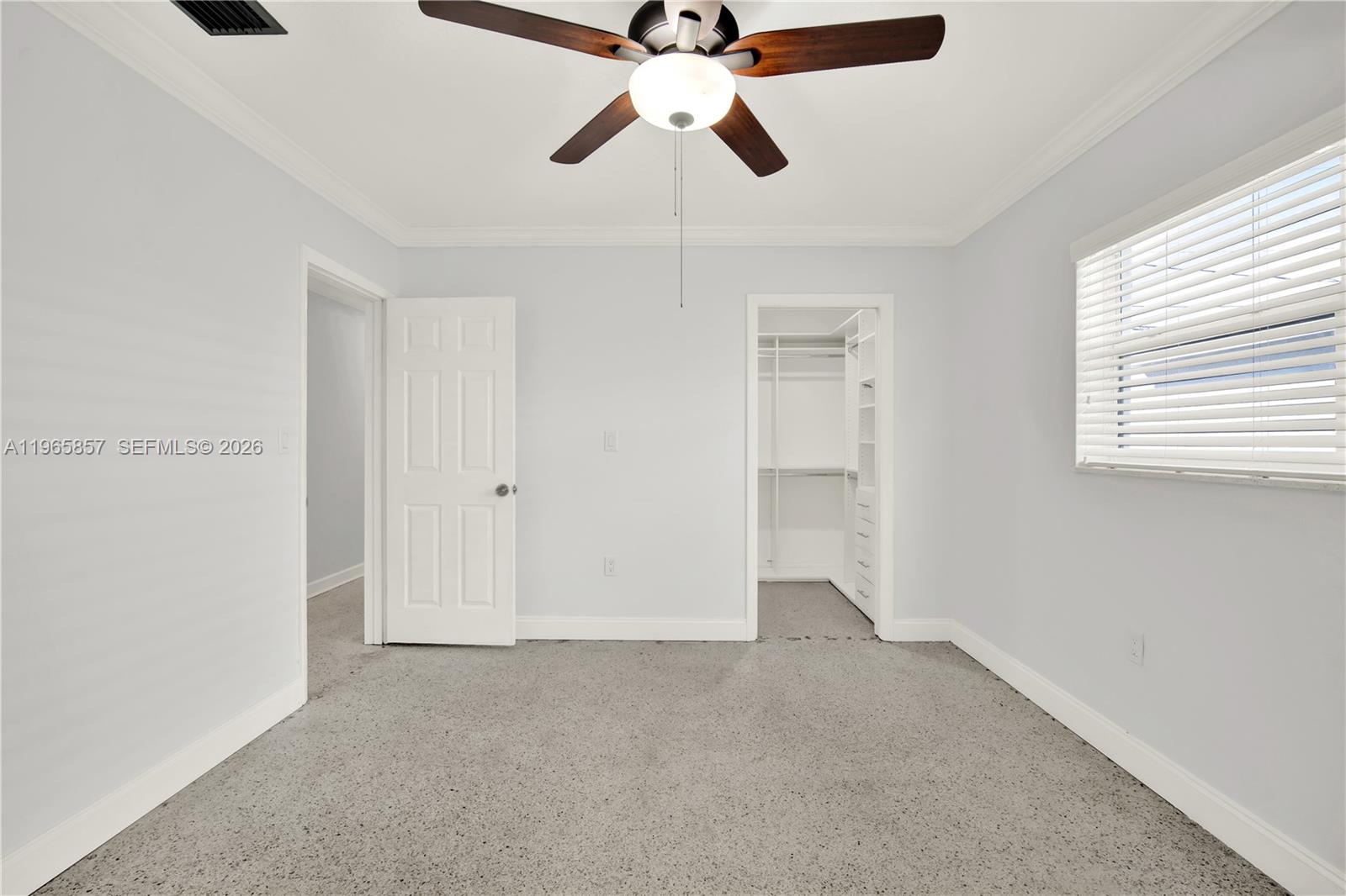 606 SW 58th Ct Miami, FL 33144