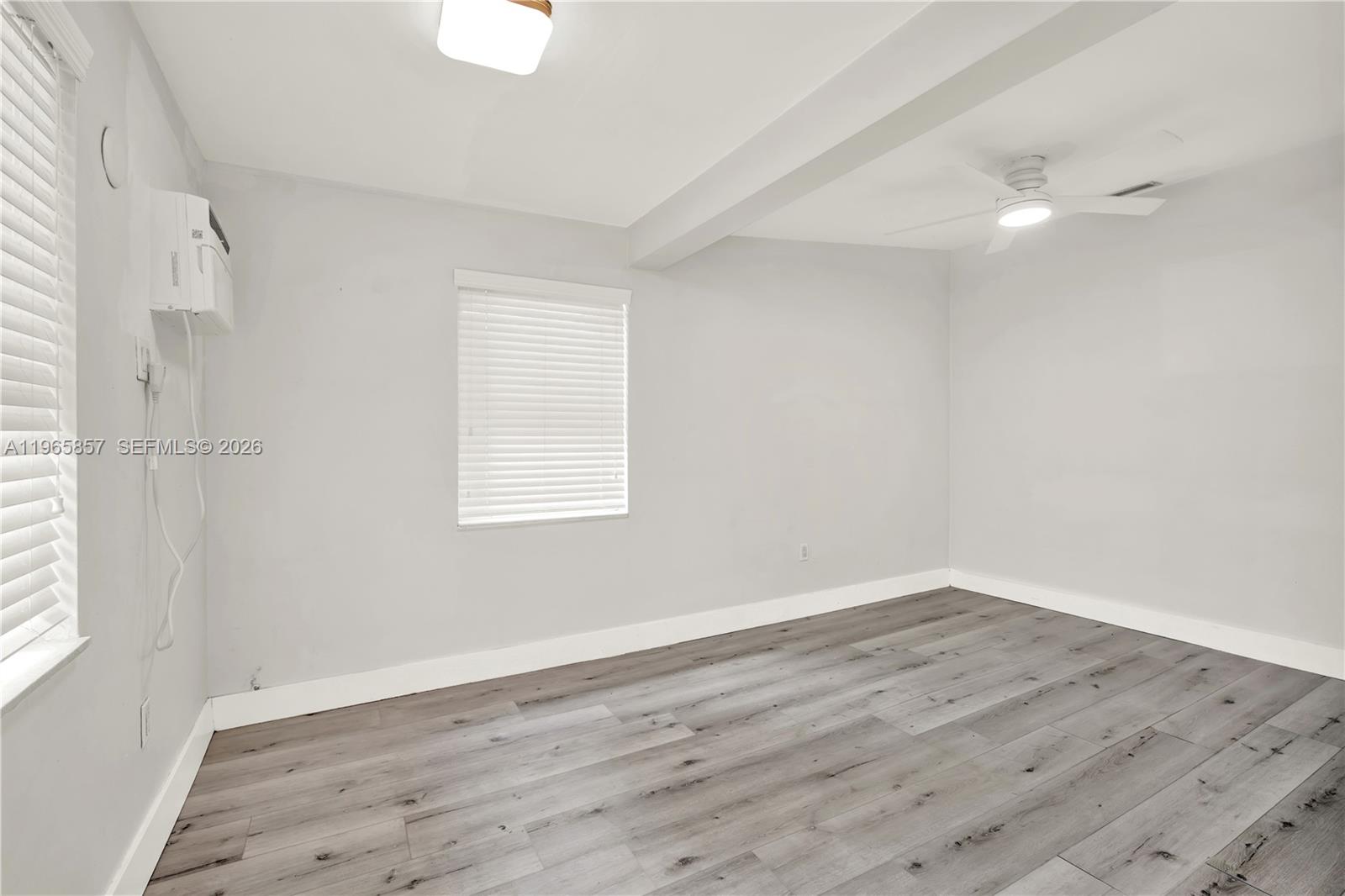 606 SW 58th Ct Miami, FL 33144