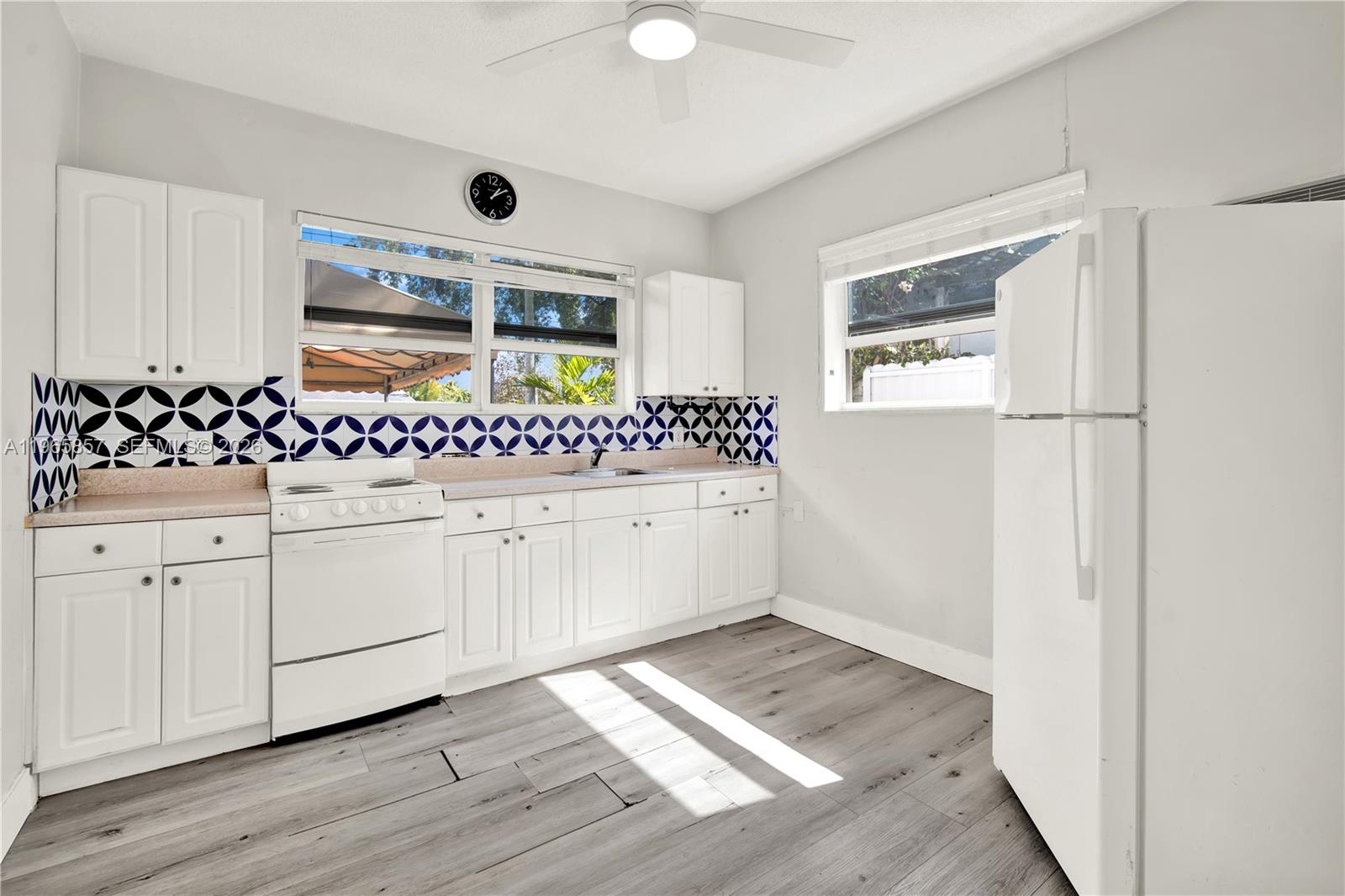 606 SW 58th Ct Miami, FL 33144