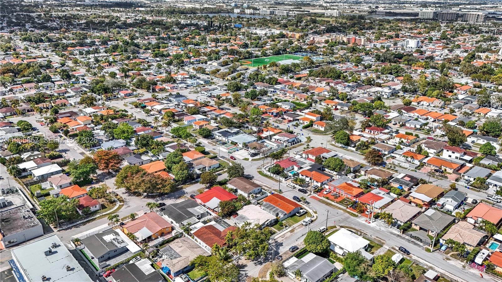 606 SW 58th Ct Miami, FL 33144