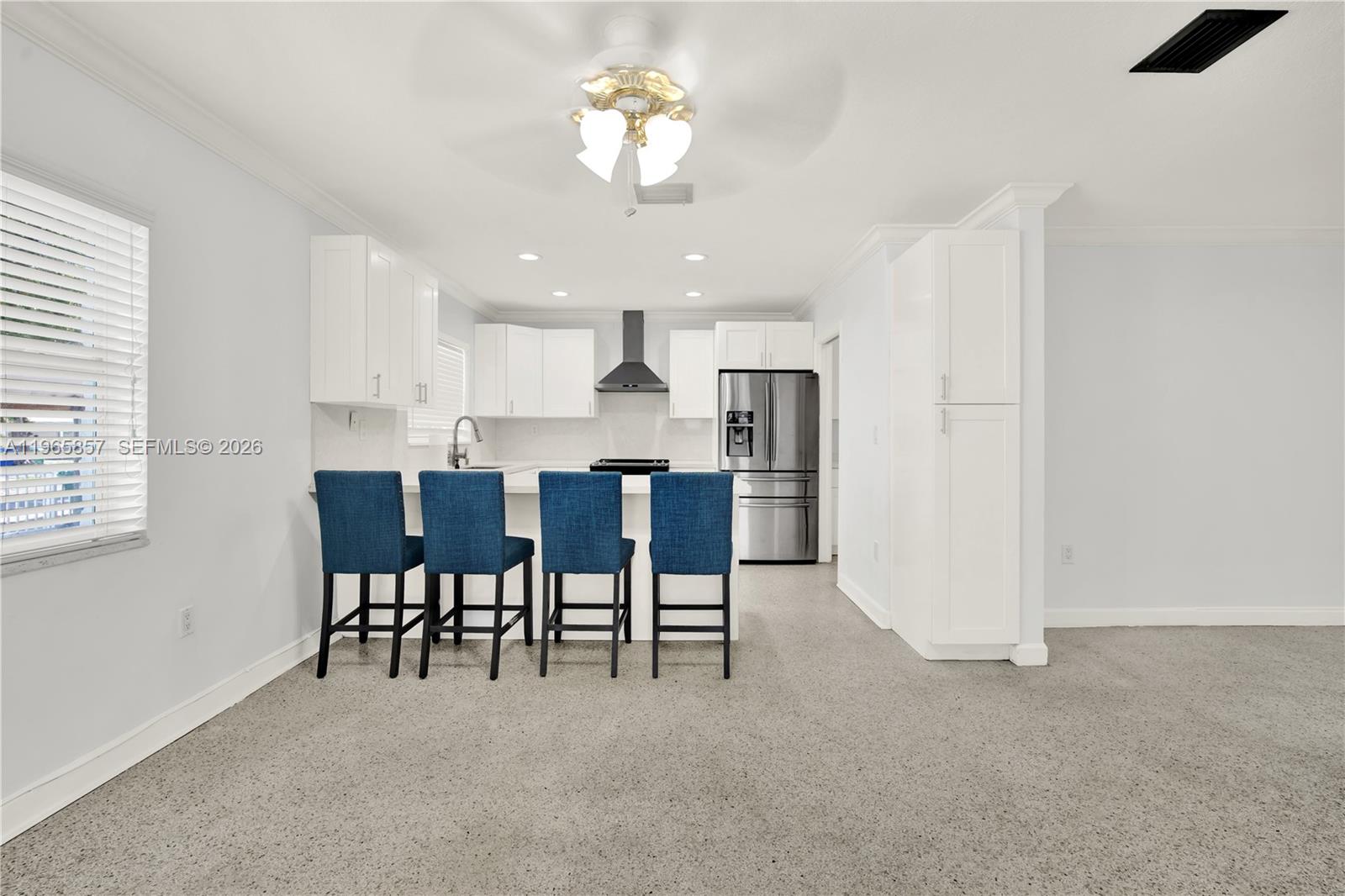 606 SW 58th Ct Miami, FL 33144