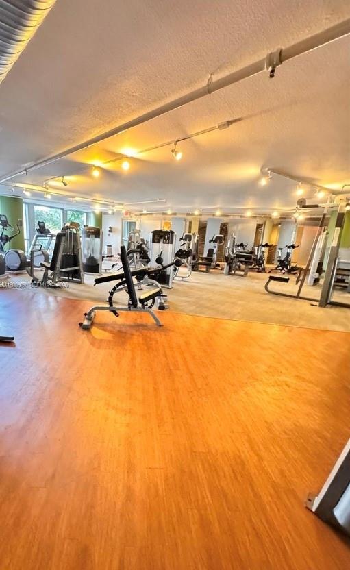 2681 N Flamingo Rd #2302S Sunrise, FL 33323