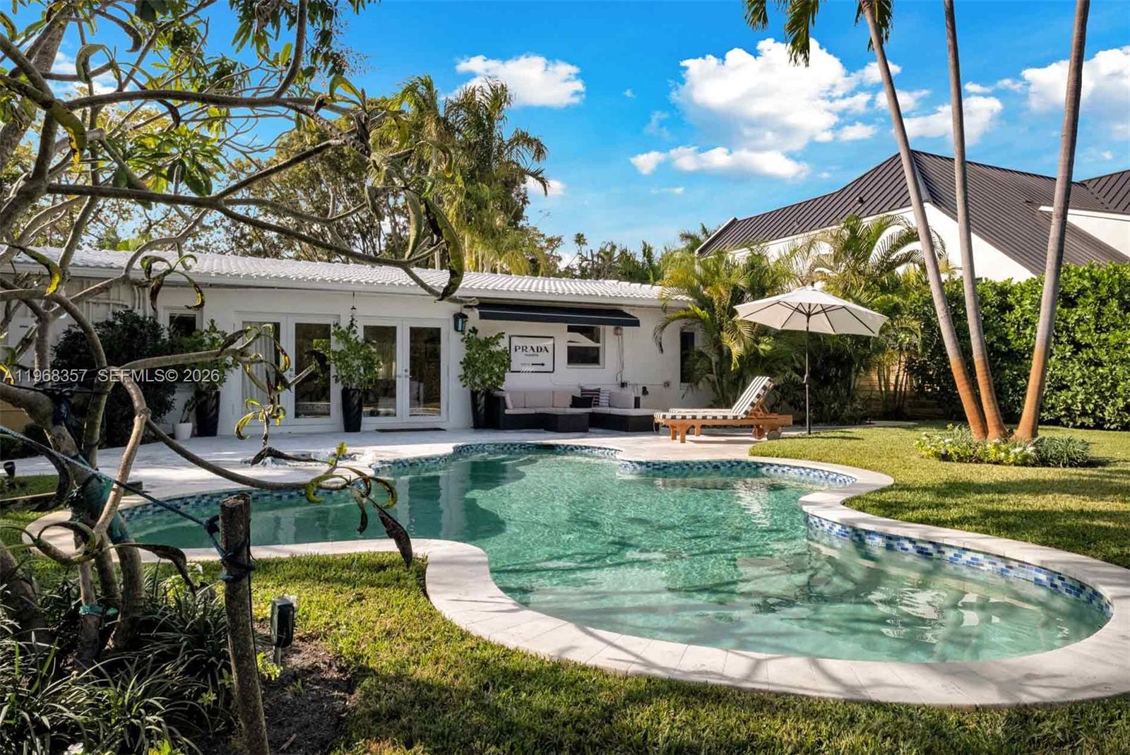 726 NE 17th Way Fort Lauderdale, FL 33304