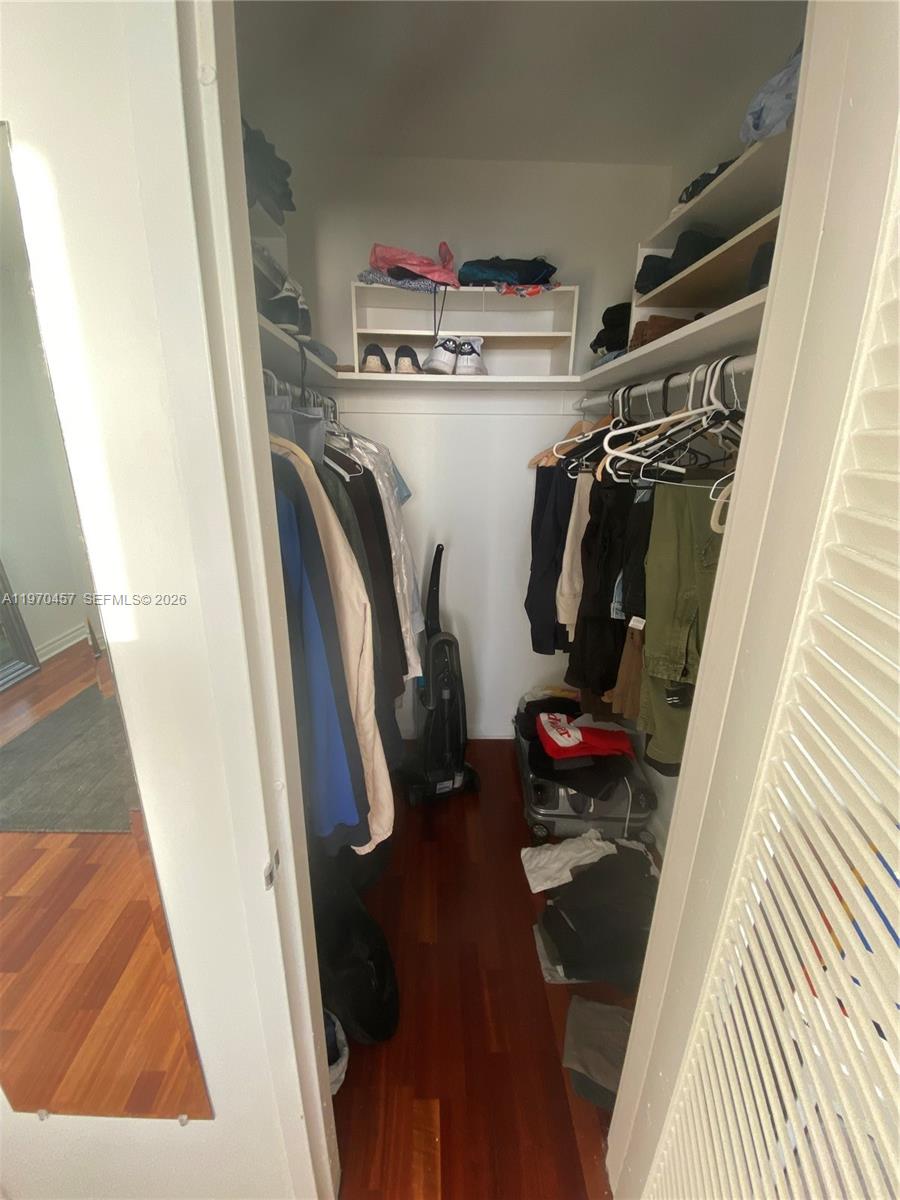 image Mirador 1000 (South Tower)14