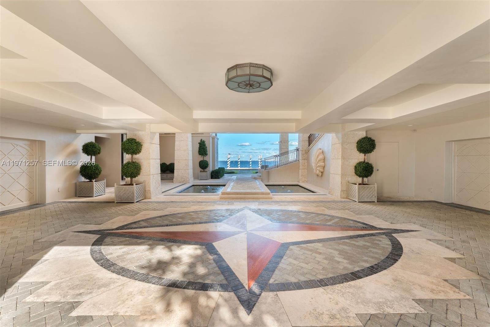 10 Tahiti Bch Is Rd Coral Gables, FL 33143