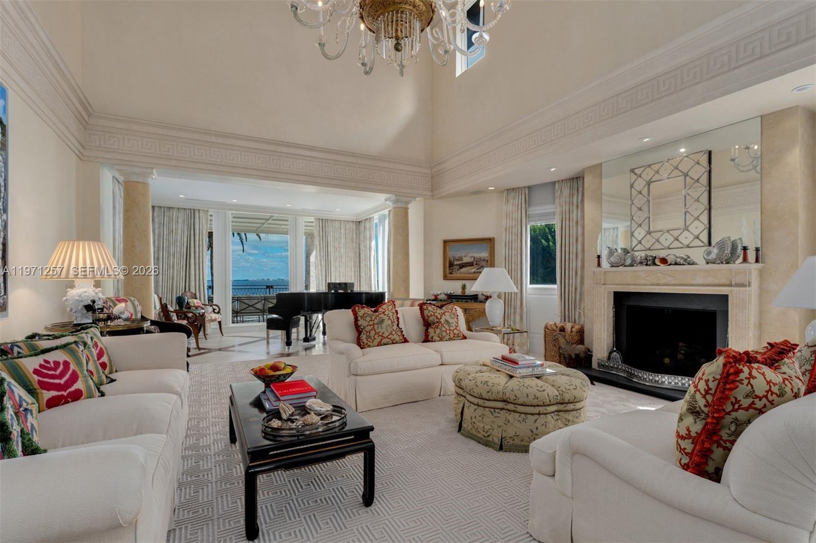 10 Tahiti Bch Is Rd Coral Gables, FL 33143