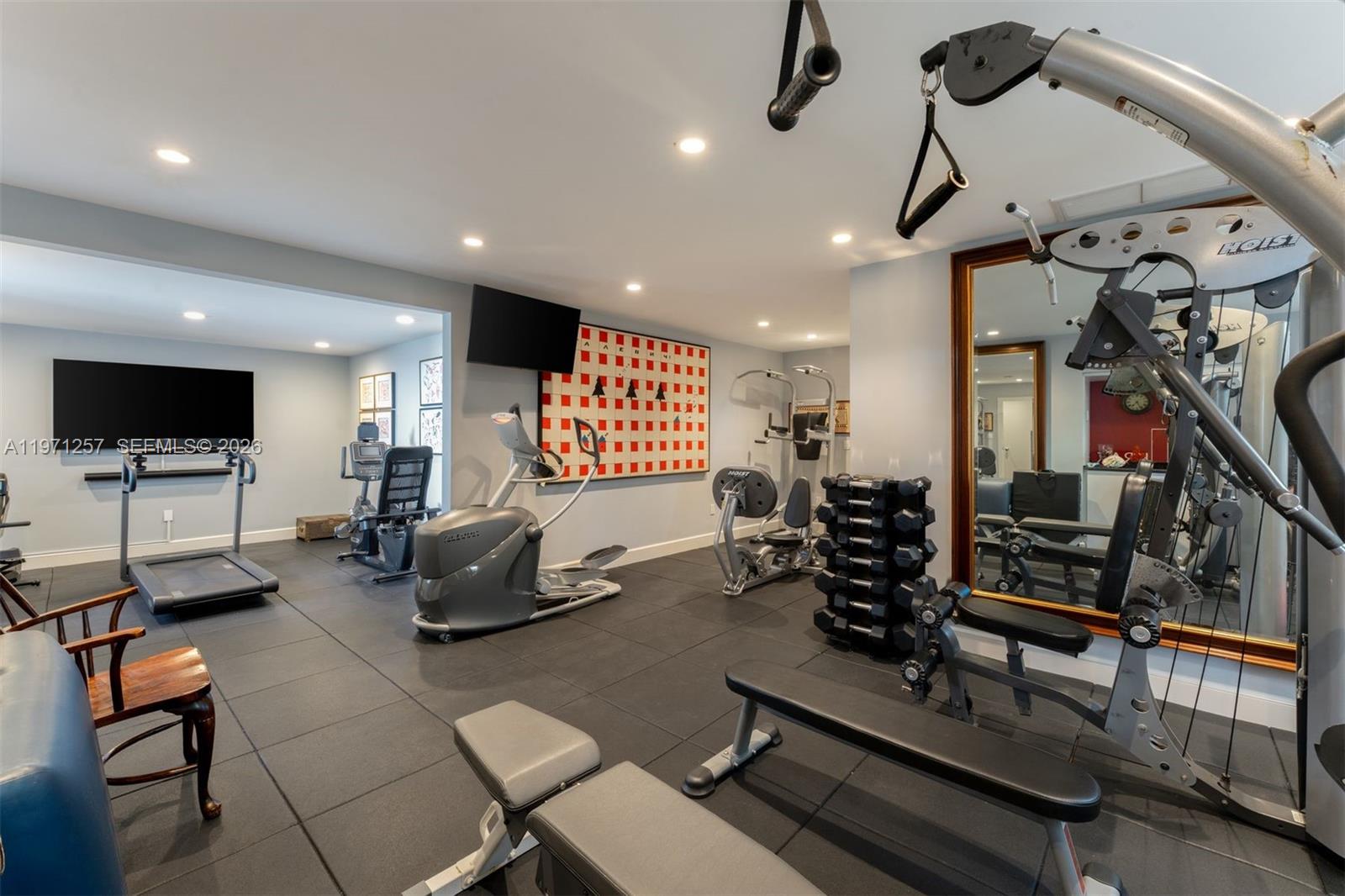 10 Tahiti Bch Is Rd Coral Gables, FL 33143