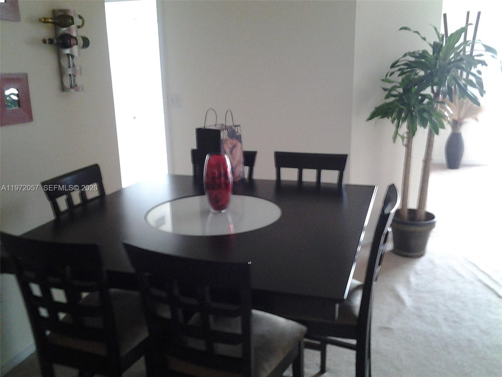 image 1800 Biscayne Plaza5