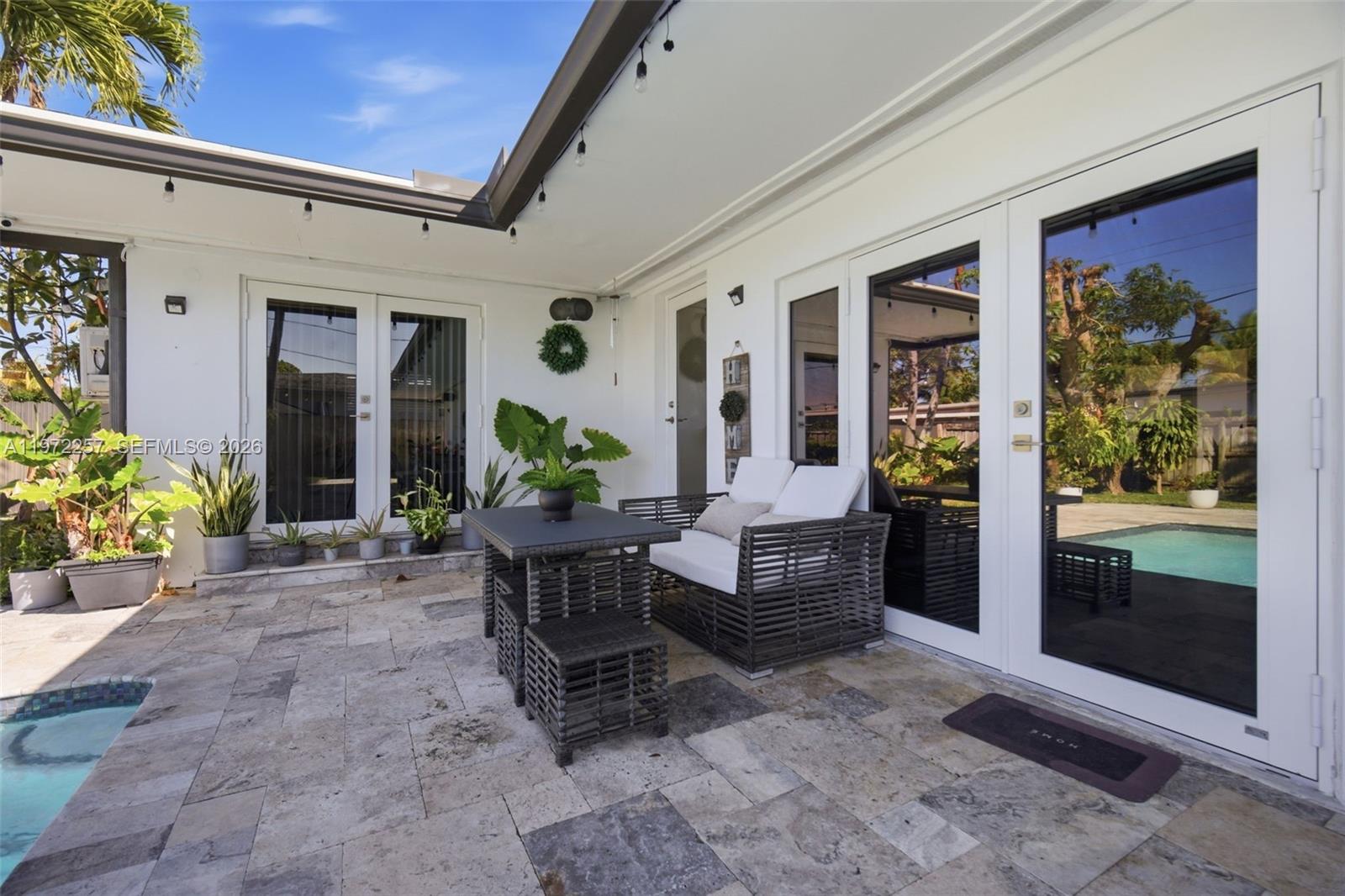 1871 NE 186th St North Miami Beach, FL 33179