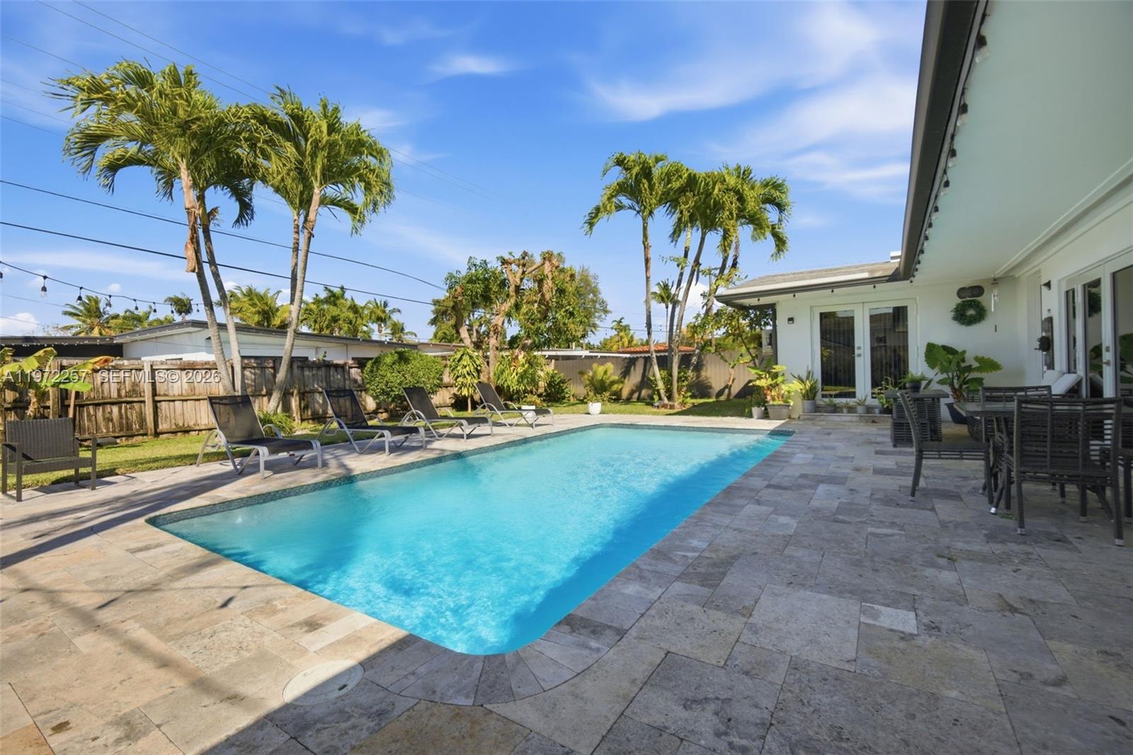 1871 NE 186th St North Miami Beach, FL 33179