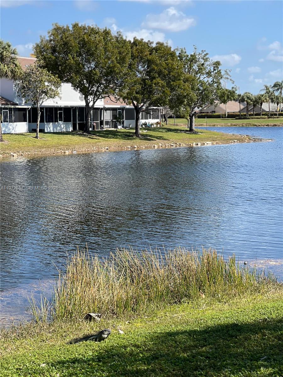 20839 NW 4th St Pembroke Pines, FL 33029