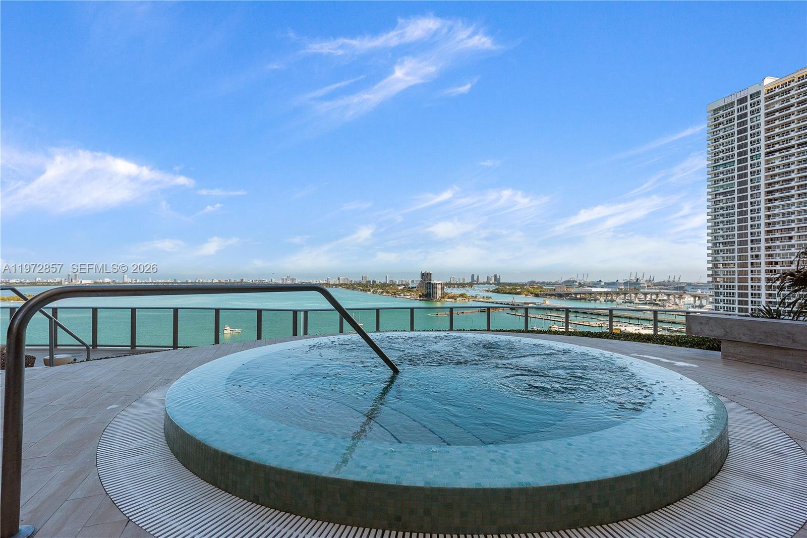 image Aria on the Bay22