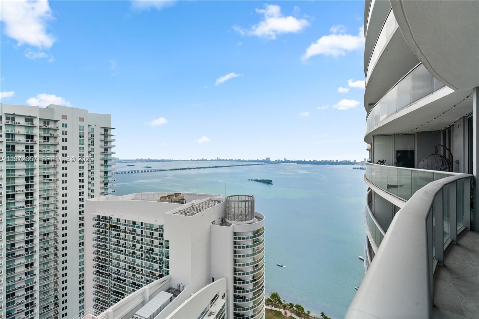 image Aria on the Bay4