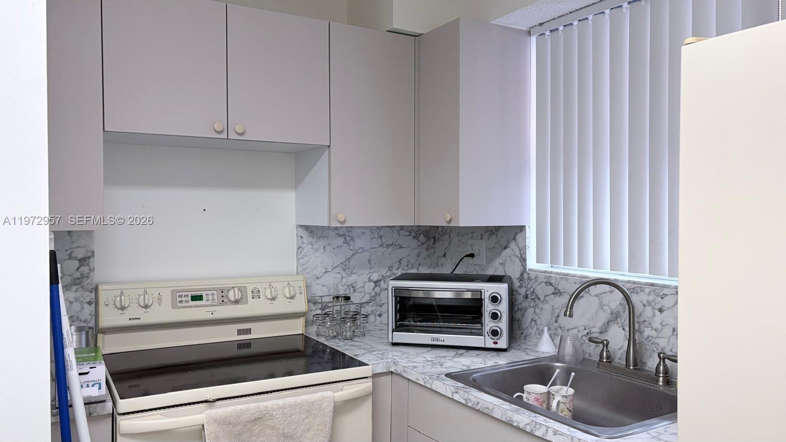 199 SW 12th Ave #415B Miami, FL 33130