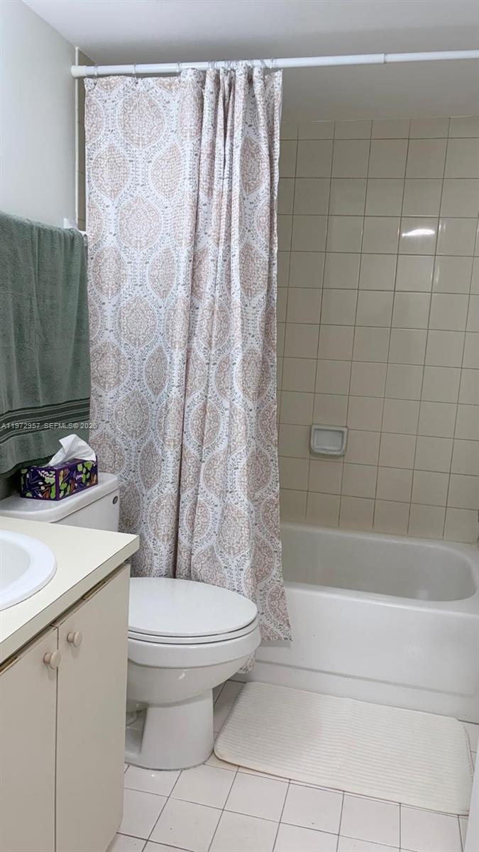 199 SW 12th Ave #415B Miami, FL 33130