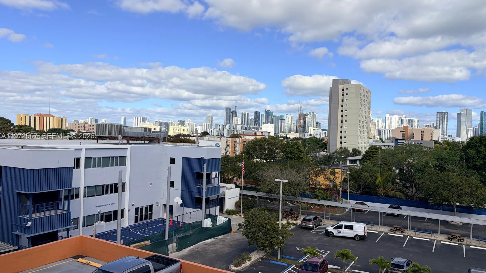 199 SW 12th Ave #415B Miami, FL 33130