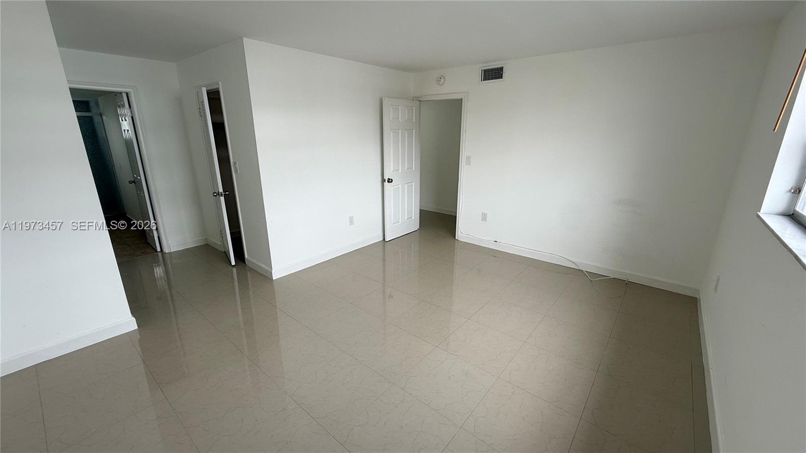 3849 NE 169th St #201 North Miami Beach, FL 33160