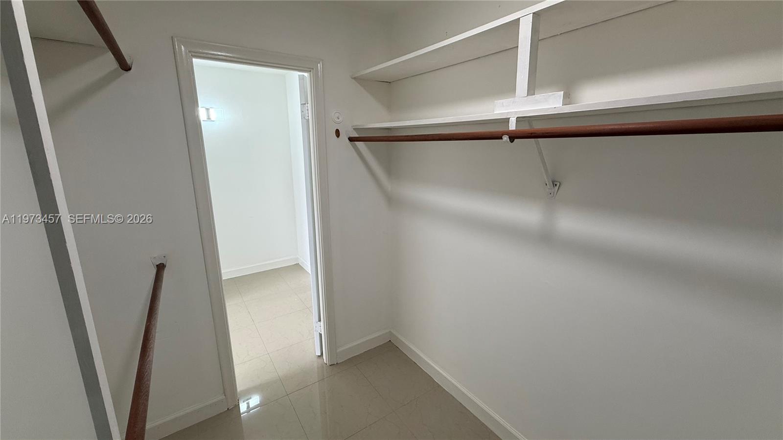 3849 NE 169th St #201 North Miami Beach, FL 33160