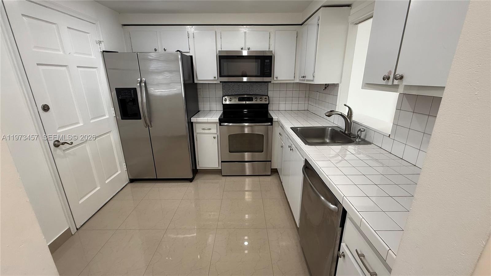 3849 NE 169th St #201 North Miami Beach, FL 33160