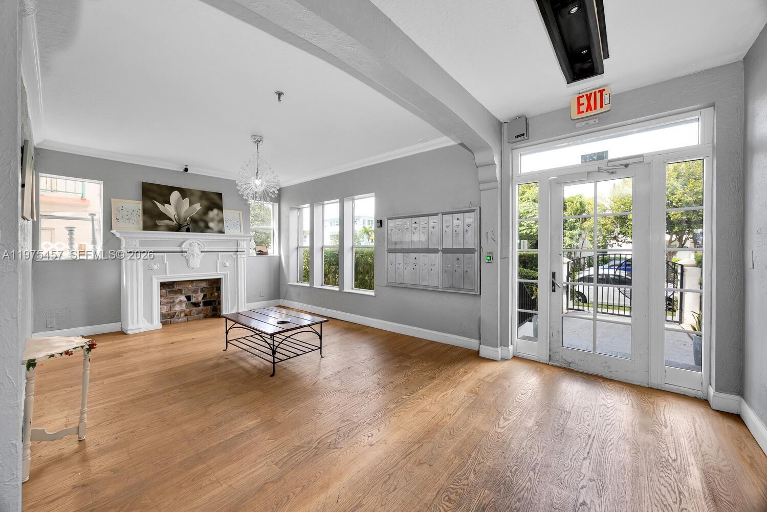 1027 Pennsylvania Ave #201 Miami Beach, FL 33139