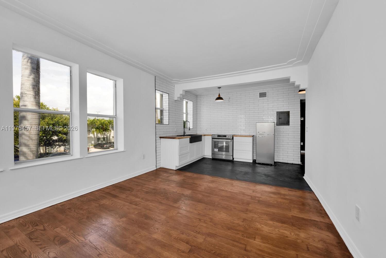 1027 Pennsylvania Ave #201 Miami Beach, FL 33139