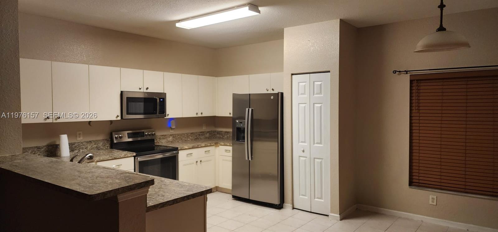 5201 NW 25th St Lauderhill, FL 33313