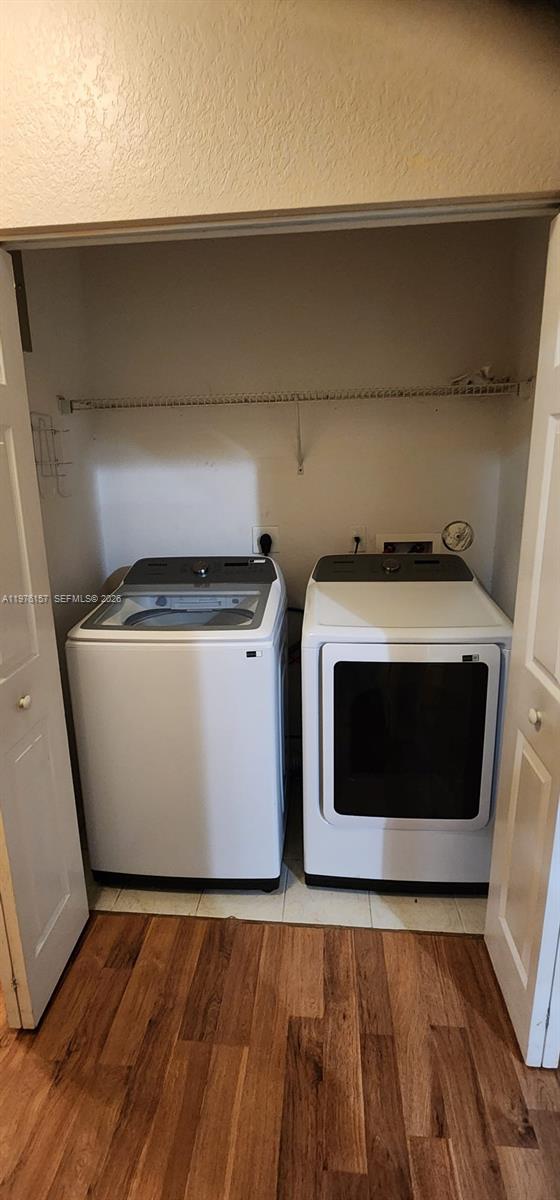 5201 NW 25th St Lauderhill, FL 33313