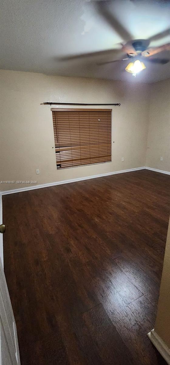 5201 NW 25th St Lauderhill, FL 33313