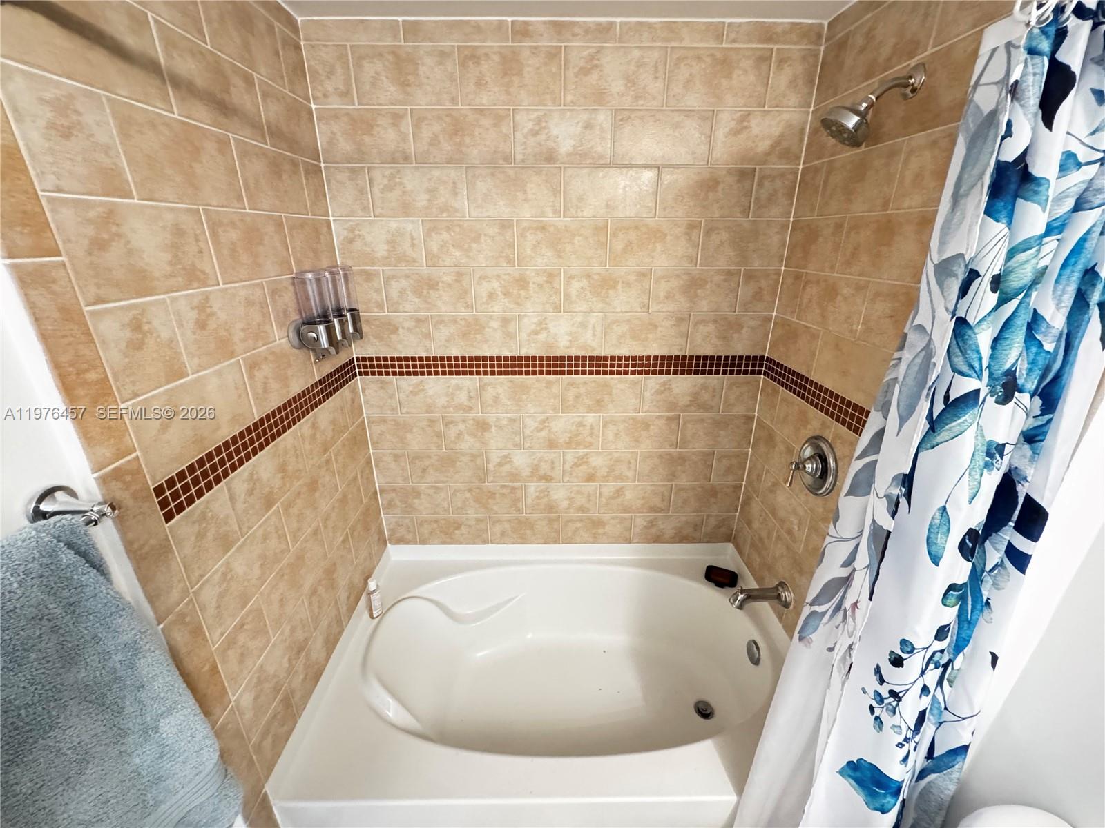 7350 SW 89th St #1809S Miami, FL 33156