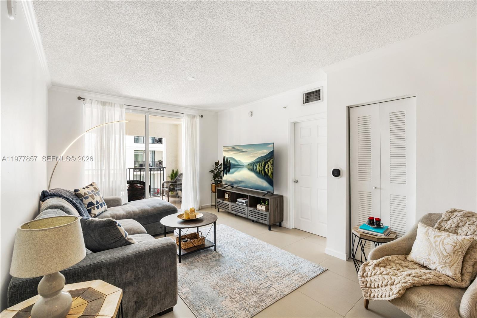 17100 N Bay Rd #1810 Sunny Isles Beach, FL 33160