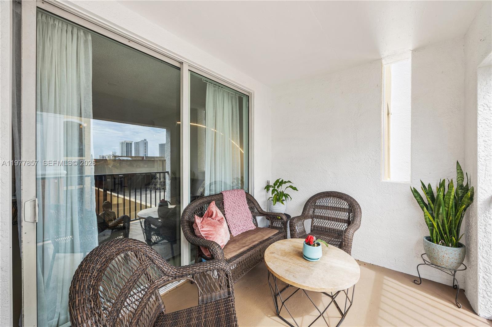 17100 N Bay Rd #1810 Sunny Isles Beach, FL 33160