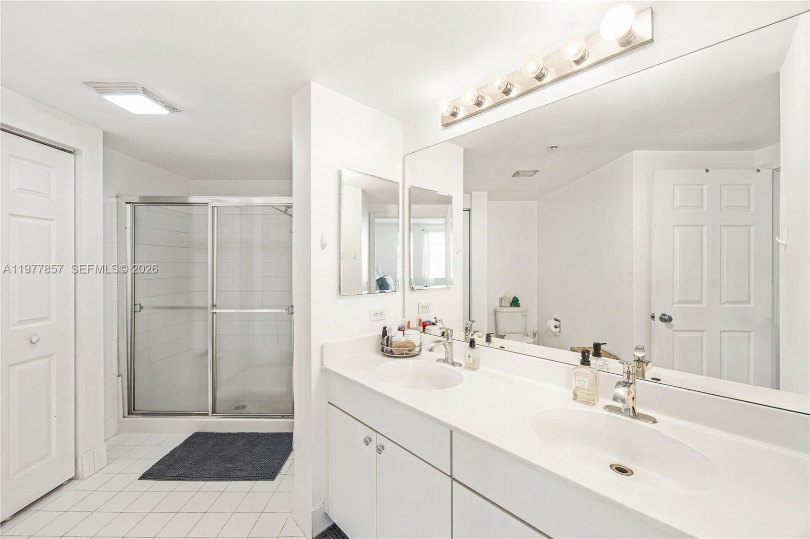 17100 N Bay Rd #1810 Sunny Isles Beach, FL 33160