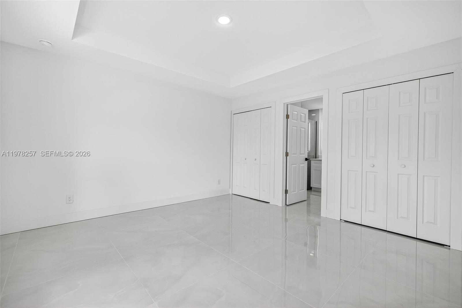 2916 Dora Lehigh Acres, FL 33974