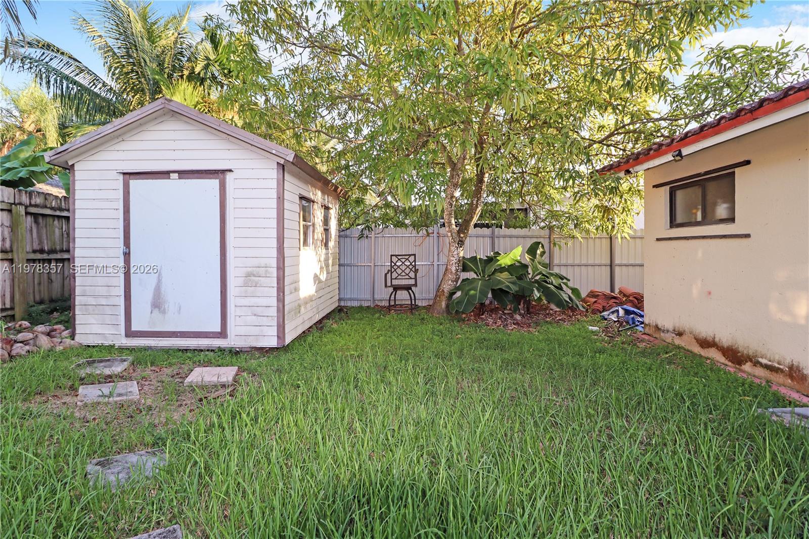 15255 SW 99th Ct Miami, FL 33157