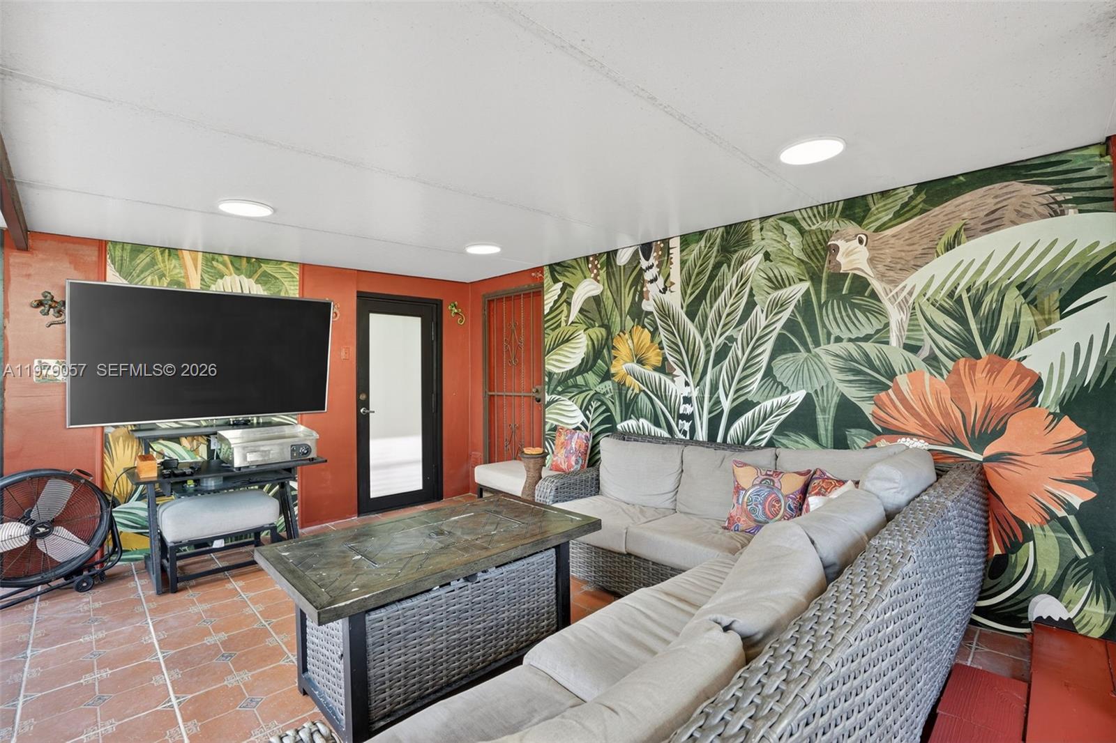 3166 SW 22nd Ter Miami, FL 33145