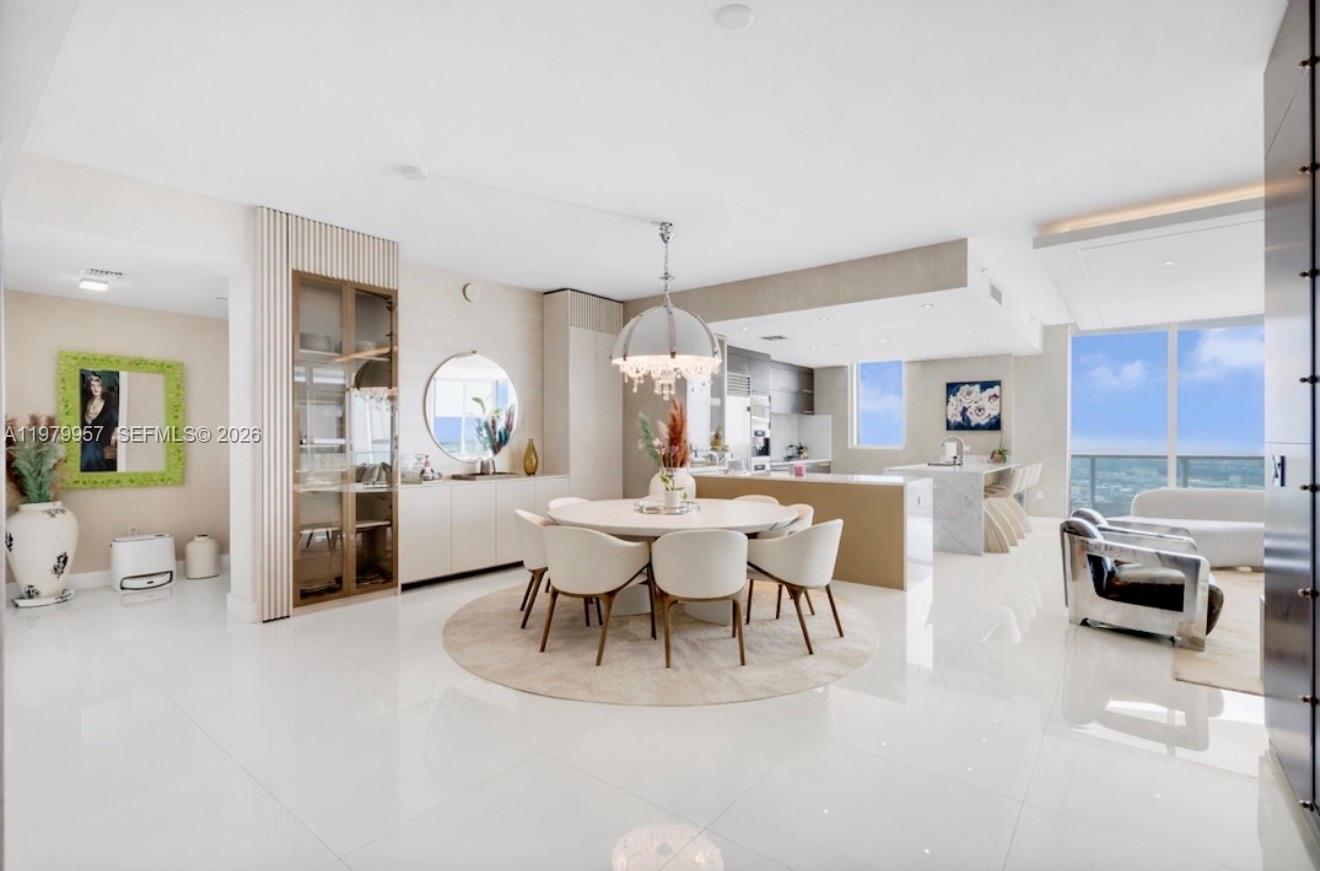 900 Biscayne Blvd #PH6109 Miami, FL 33132