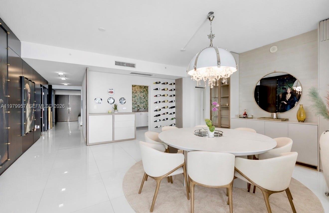 900 Biscayne Blvd #PH6109 Miami, FL 33132