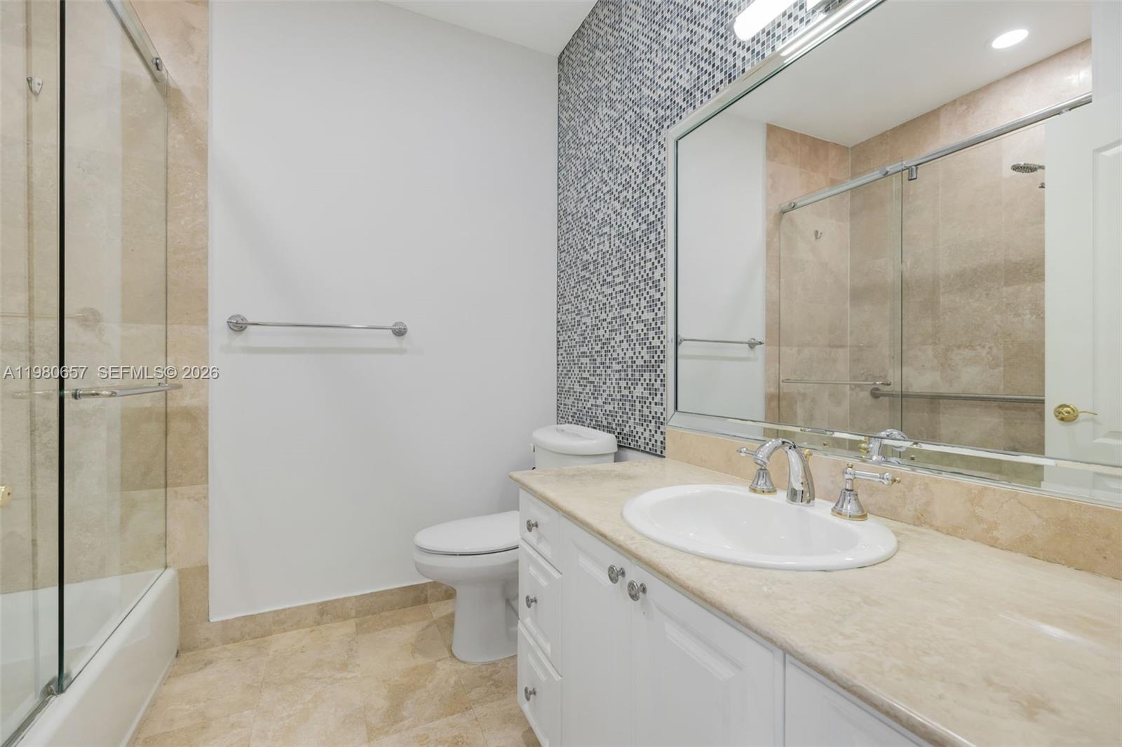 18450 NE 30th Pl #18450 Aventura, FL 33160