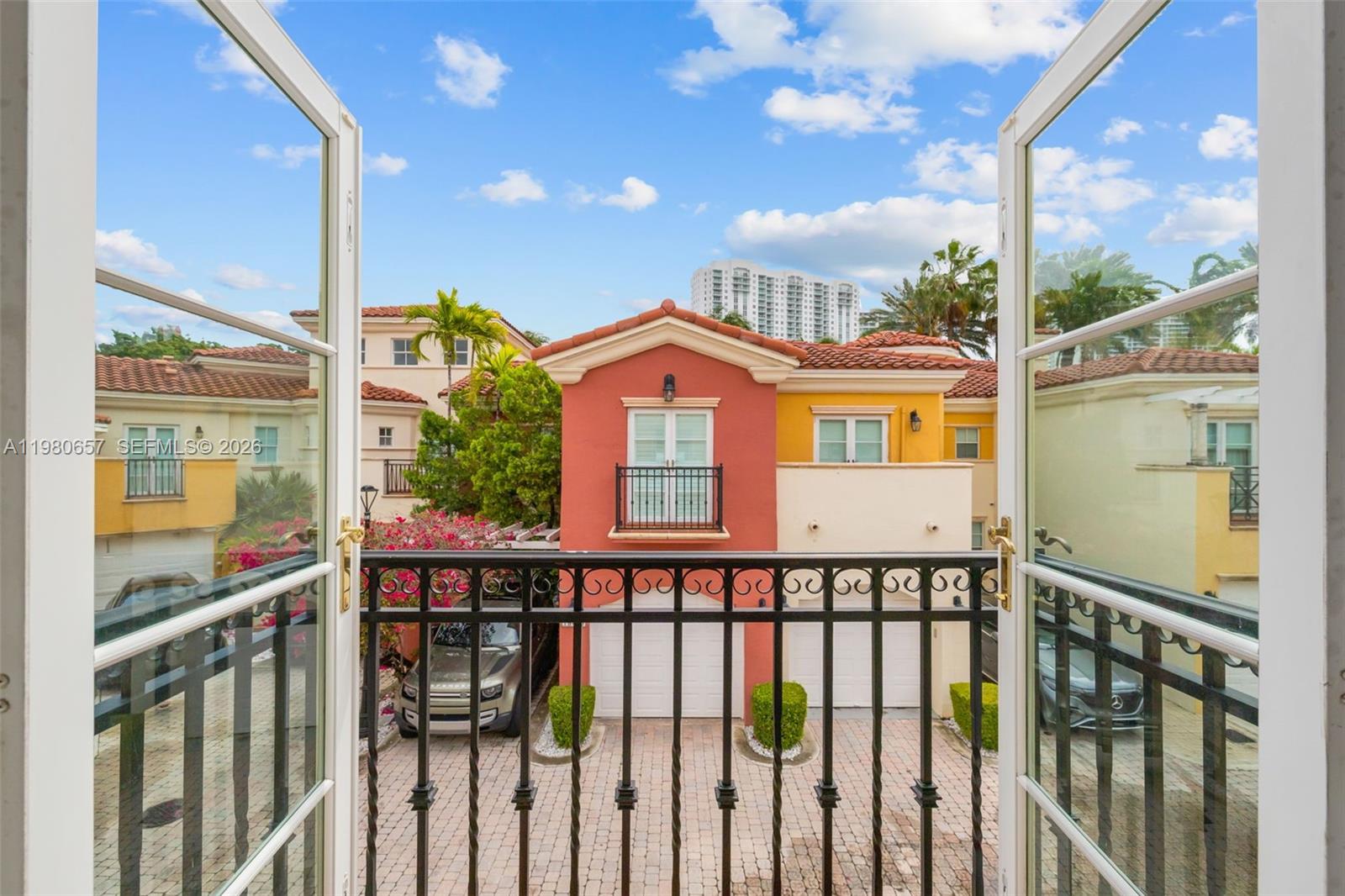 18450 NE 30th Pl #18450 Aventura, FL 33160